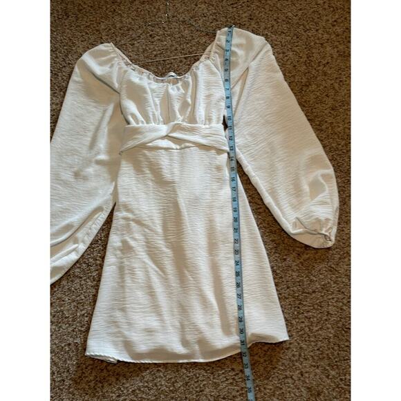 Altar'd State dress, White, size Medium, Cute tie at waist - Picture 4 of 6